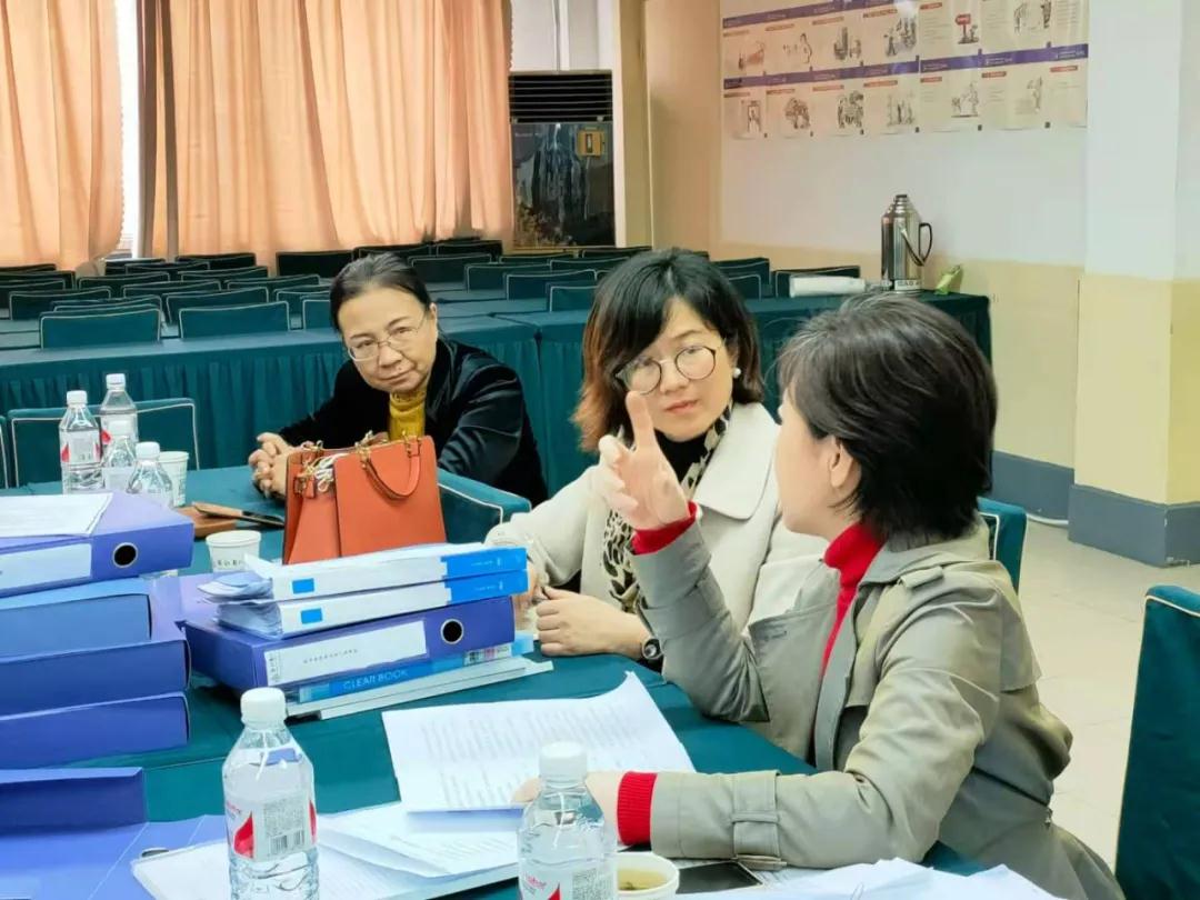 大考通過，不負(fù)重任